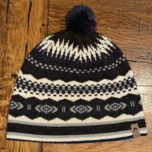 SunDay Afternoon beanie with Pom Pom